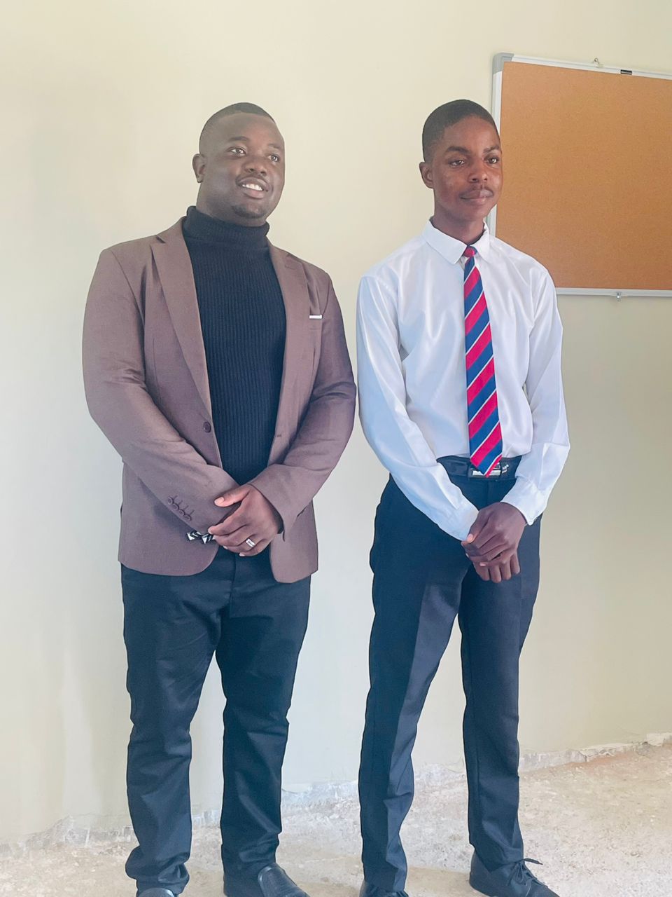FORM 5 SCIENCES FORTNIGHT TEST 1 BEST STUDENTS IN PHYSICS